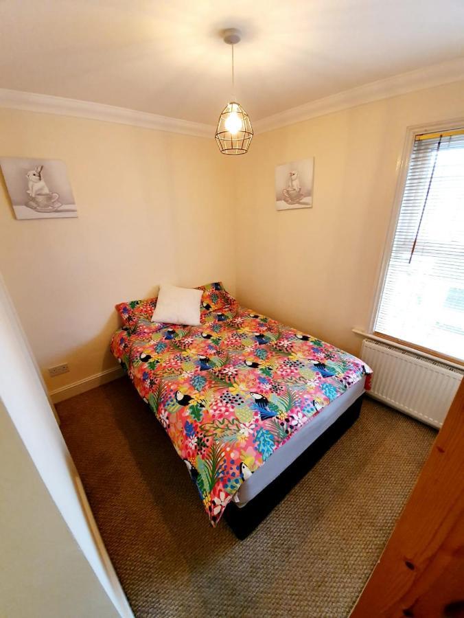 Apartamento Chelmsford Centre House Exterior foto